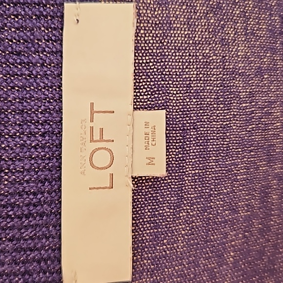 Loft Top - Picture 2 of 4